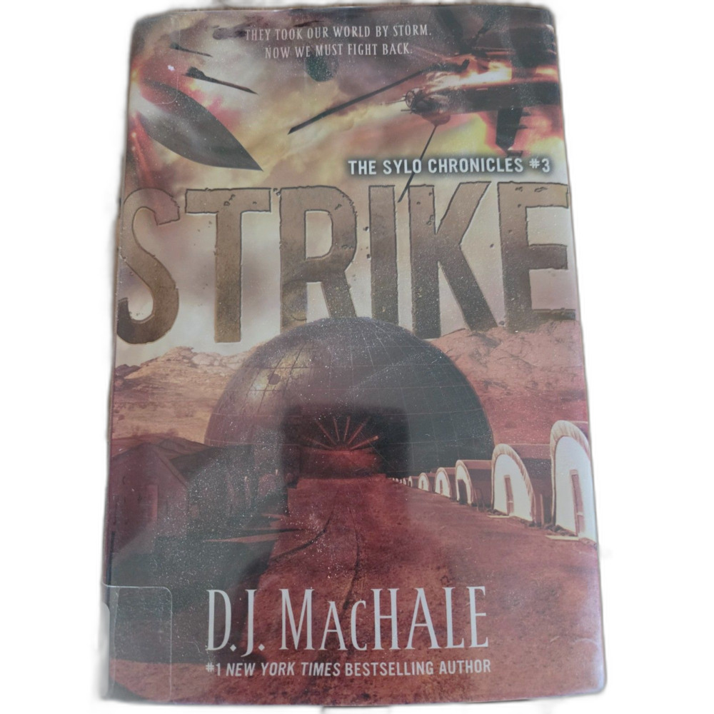 Strike: The SYLO Chronicles #3 - Paperback By MacHale, D. J. - VERY GOOD